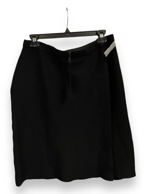 Skirt Mini & Short By Milano In Black, Size: L