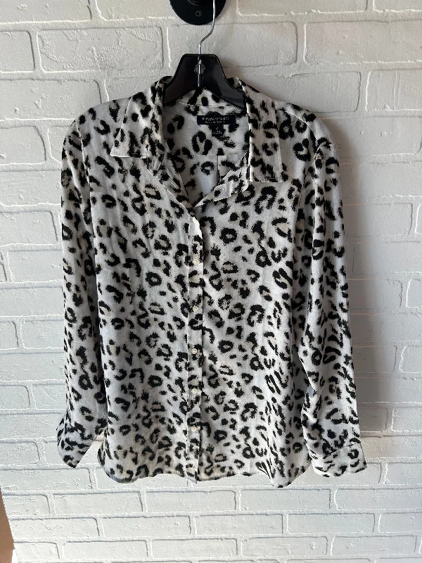 Top Long Sleeve By Banana Republic In Animal Print, Size: M