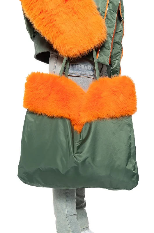 ENDLESS FAUX FUR BAG